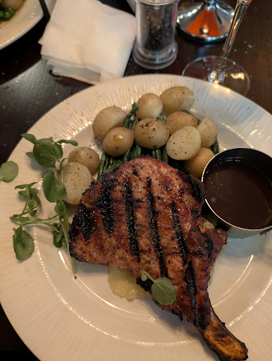 Photo of Miller And Carter Warrington - Gemini Retail Park, Westbrook, Cheshire, Warrington WA5 8WF